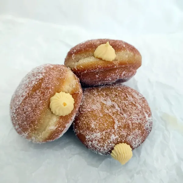 Vanilla Custard Doughnut